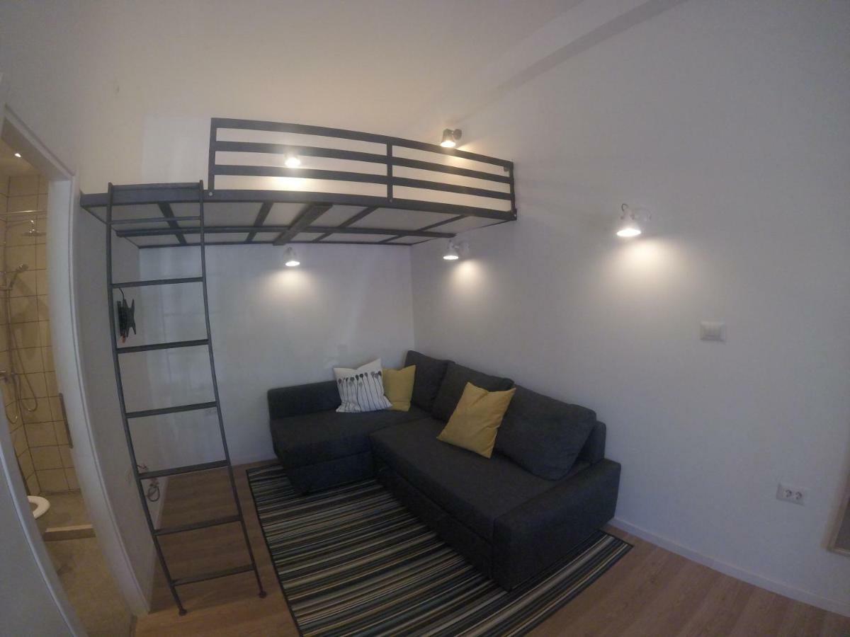 Apartments Romy Pula Exterior photo